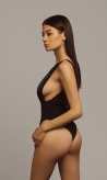 Dafne Intero Black