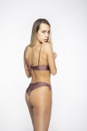 Delia Triangolo Malva
